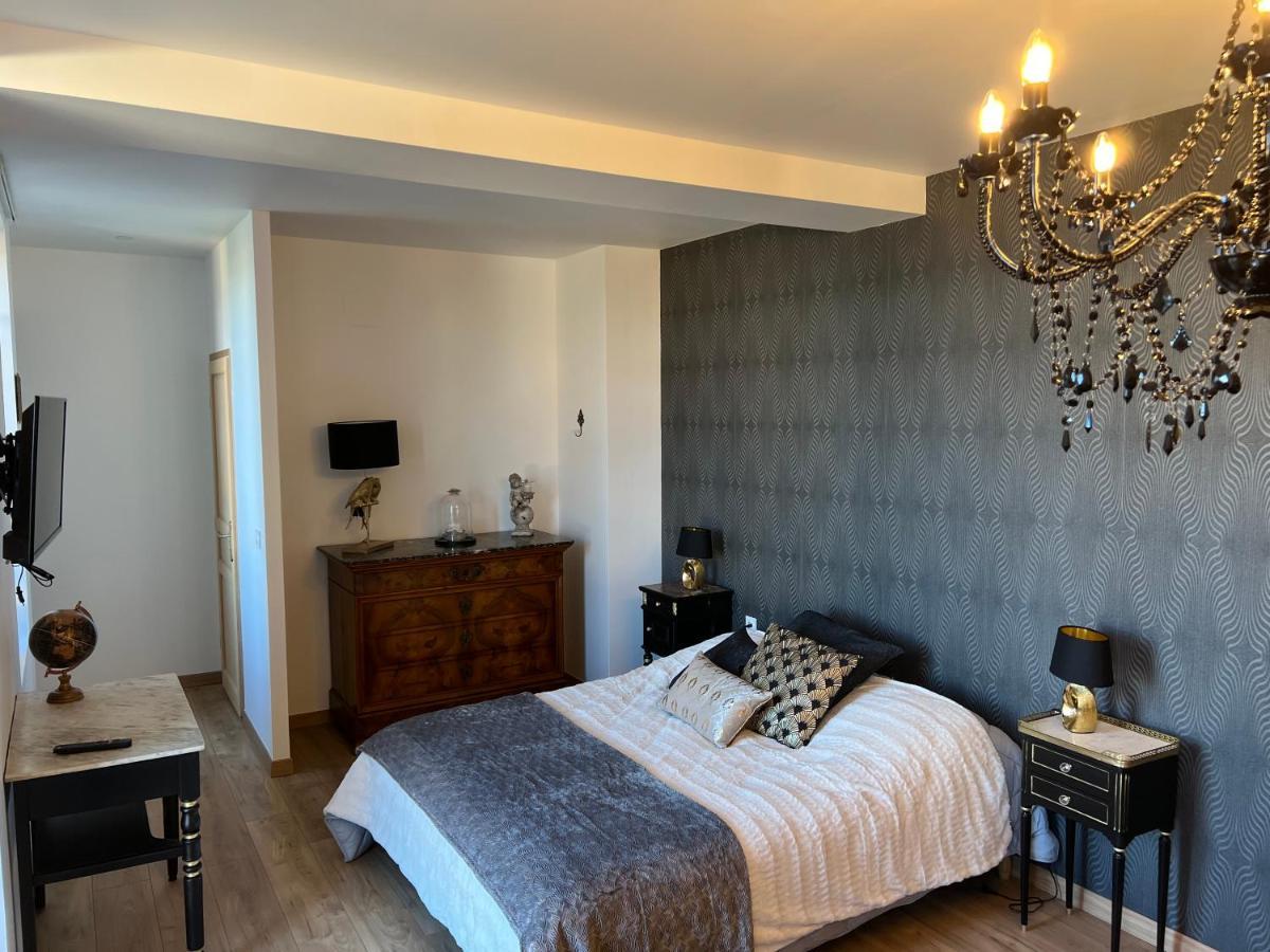 Château Ségot Neuilly-le-Real Ngoại thất bức ảnh