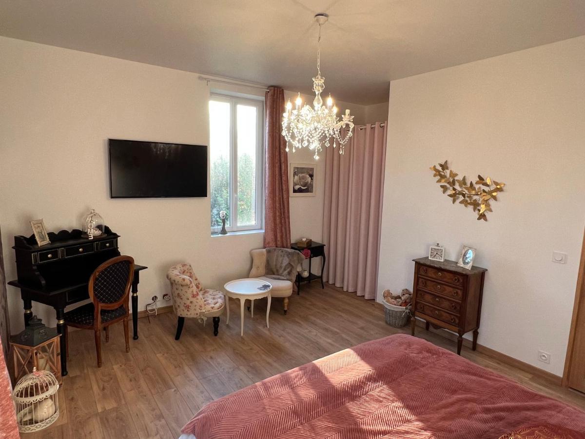 Château Ségot Neuilly-le-Real Ngoại thất bức ảnh
