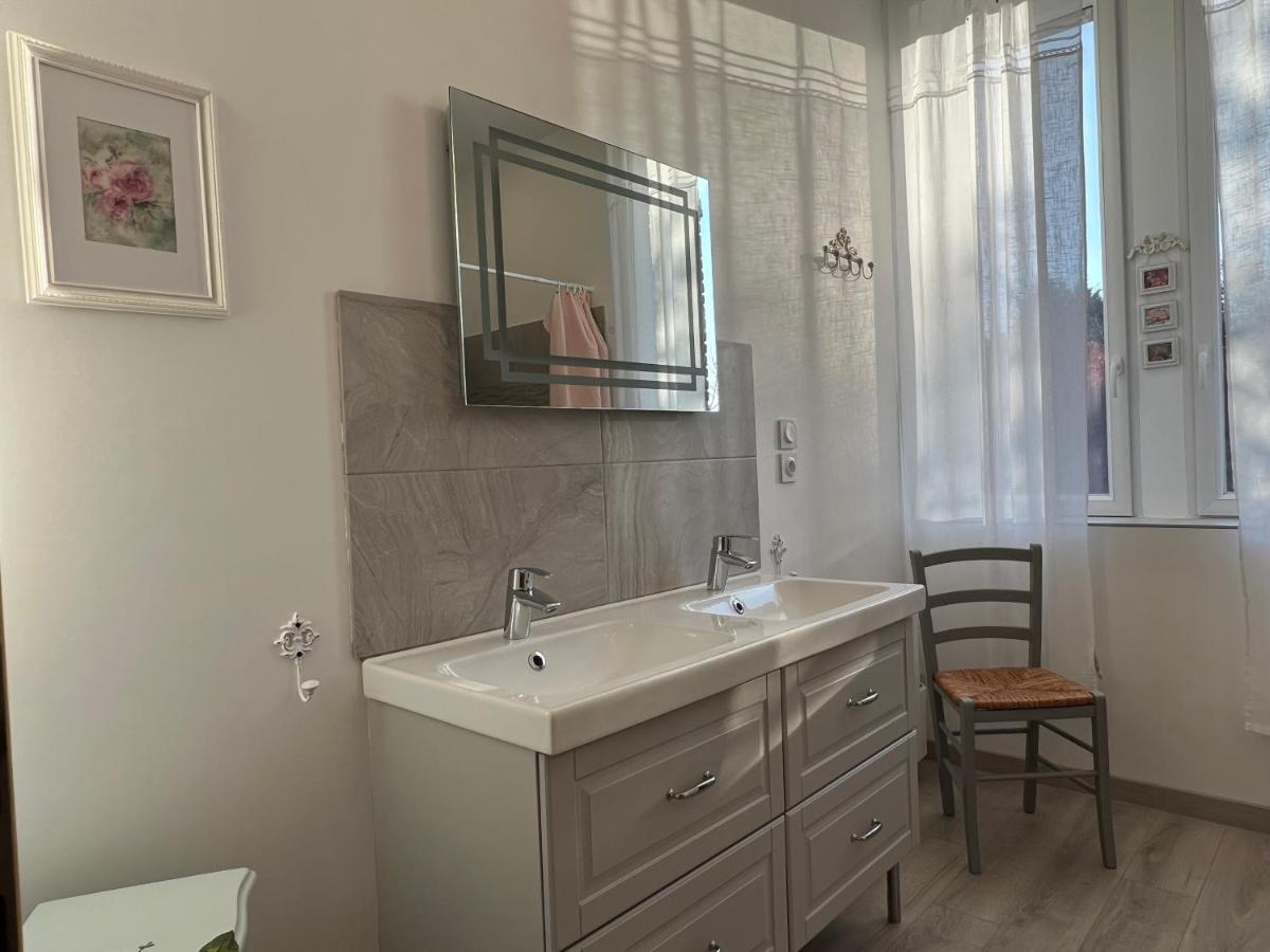 Château Ségot Neuilly-le-Real Ngoại thất bức ảnh