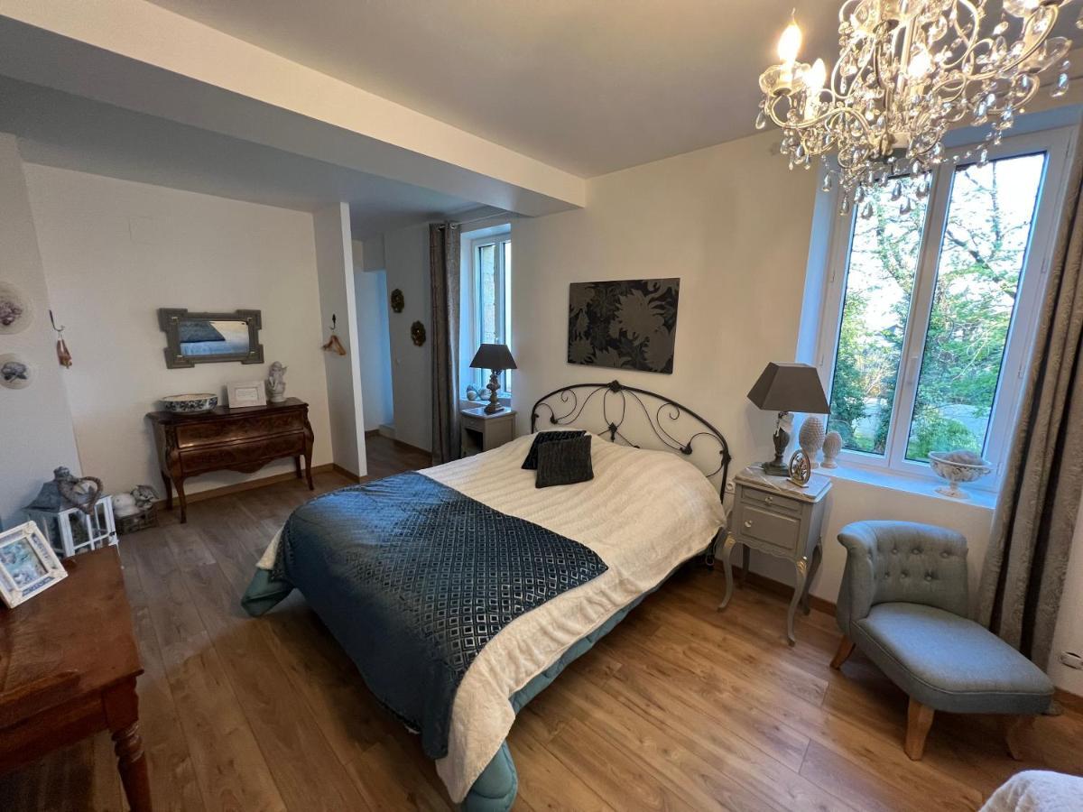Château Ségot Neuilly-le-Real Ngoại thất bức ảnh