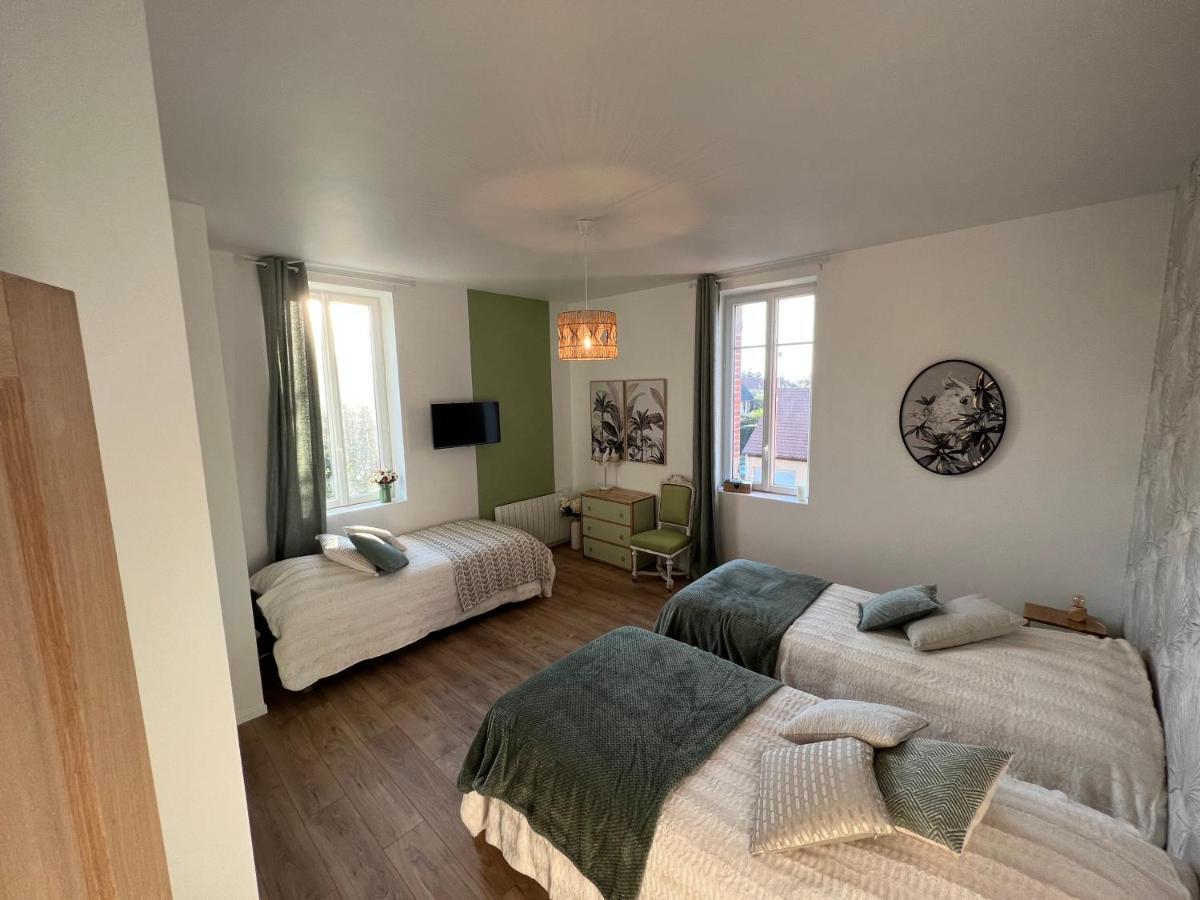 Château Ségot Neuilly-le-Real Ngoại thất bức ảnh