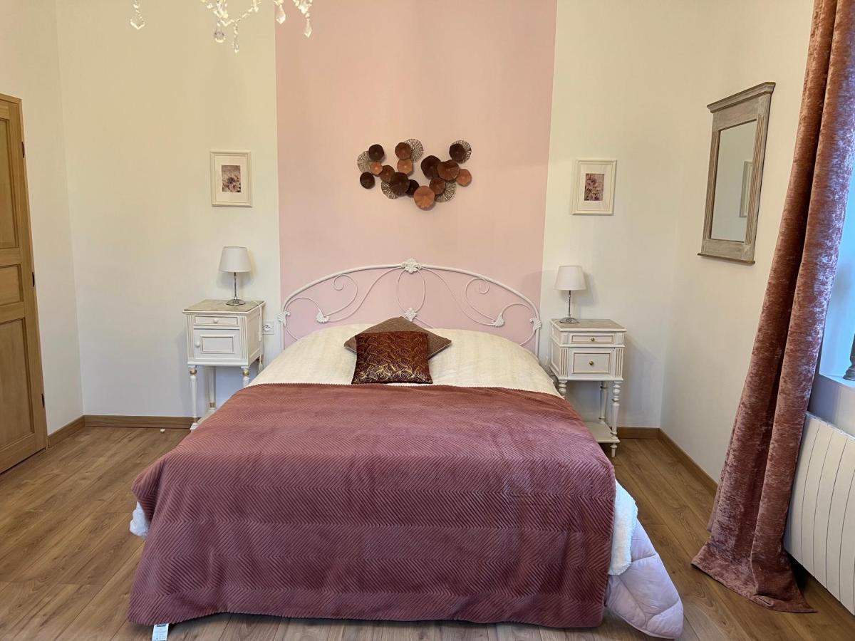 Château Ségot Neuilly-le-Real Ngoại thất bức ảnh