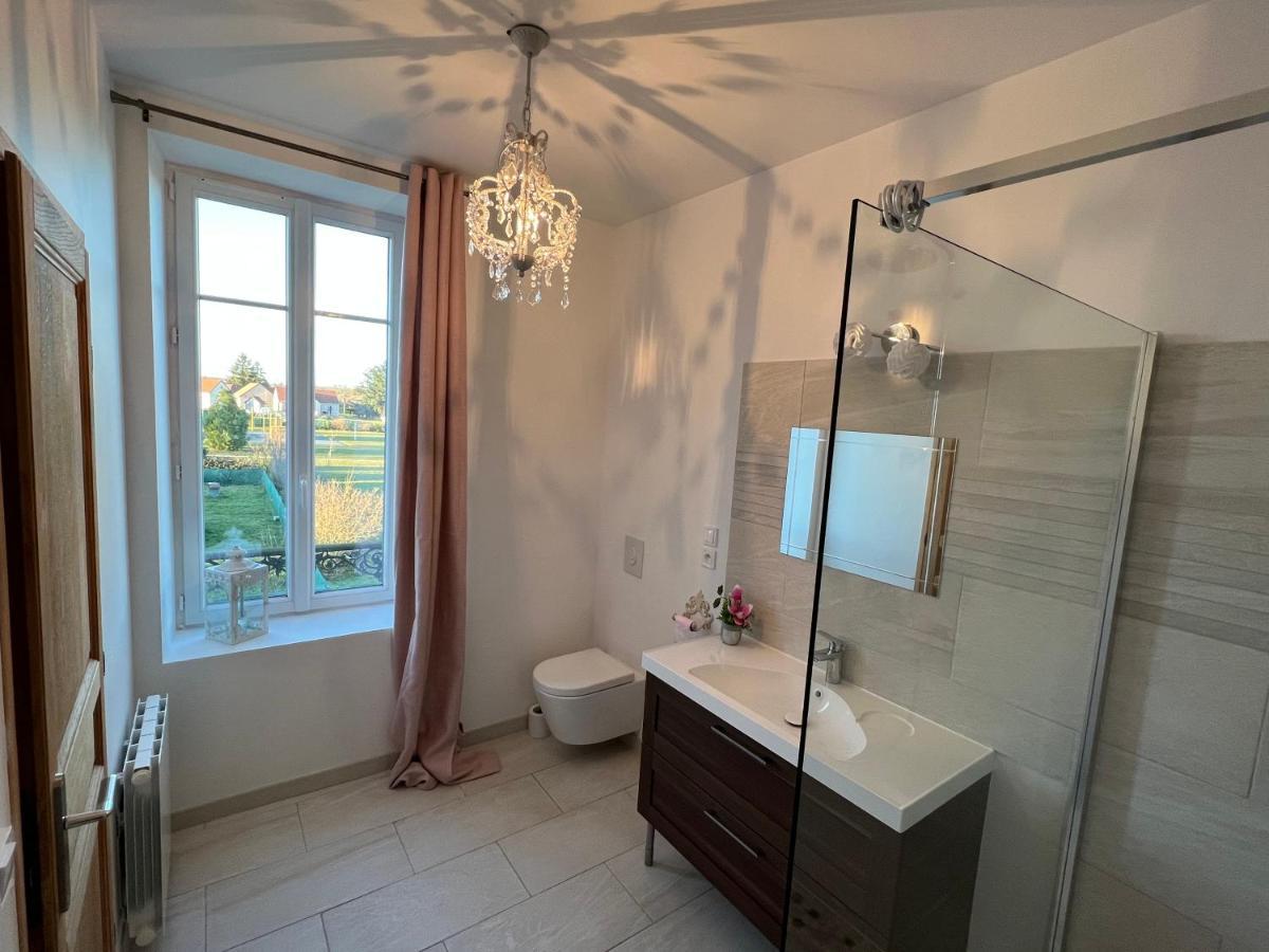 Château Ségot Neuilly-le-Real Ngoại thất bức ảnh