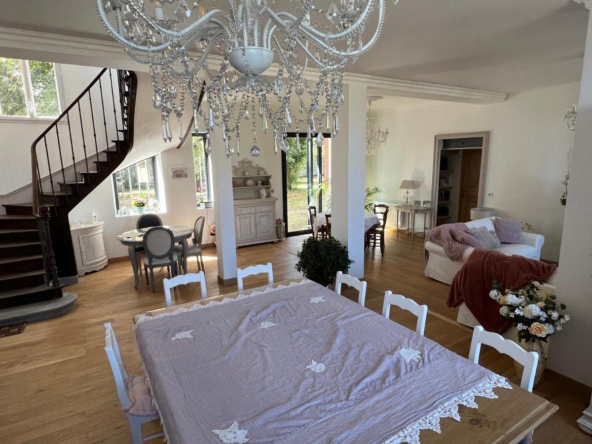 Château Ségot Neuilly-le-Real Ngoại thất bức ảnh